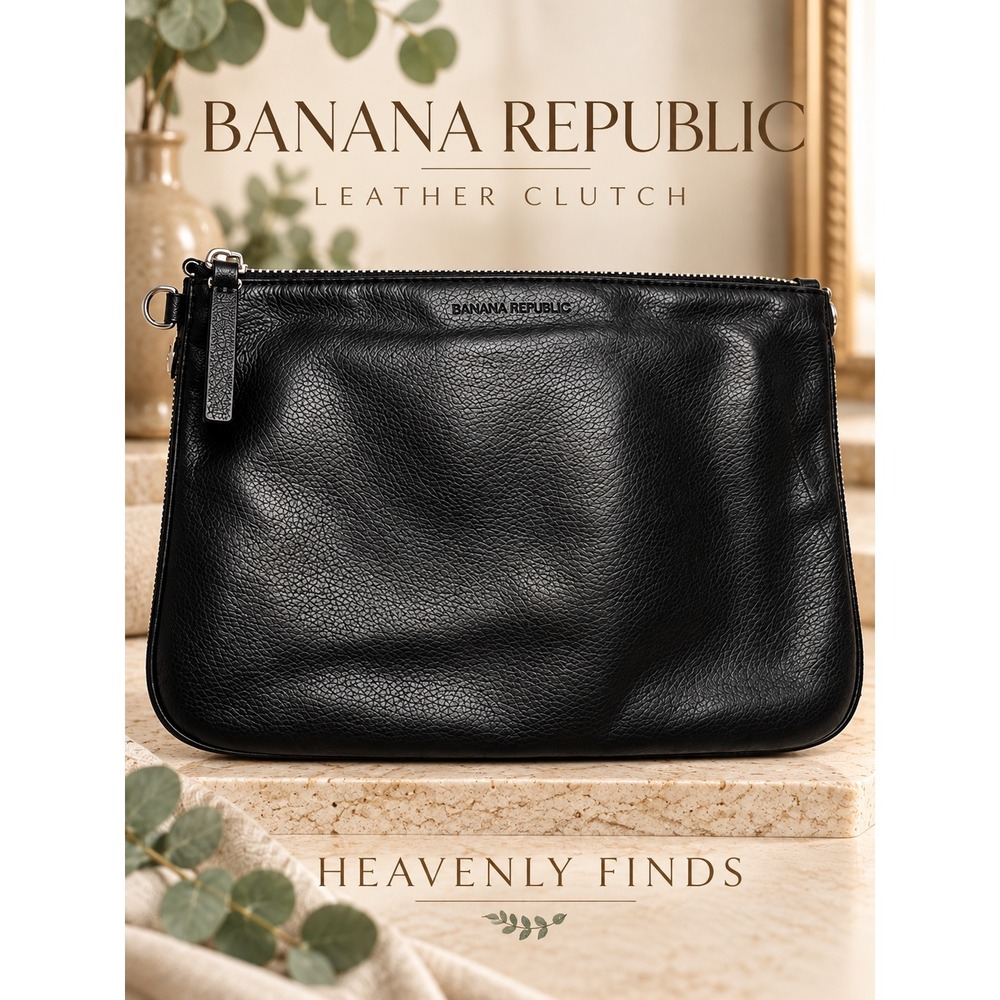 Banana Republic Cowhide Leather Clutch Black with Ivory Expandable Zipper Chic